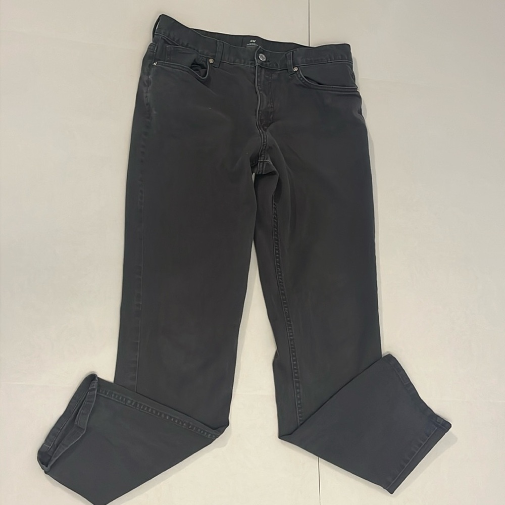 H&M Men’s Gray Skinny Jeans Size 30” Waist Slim Fit